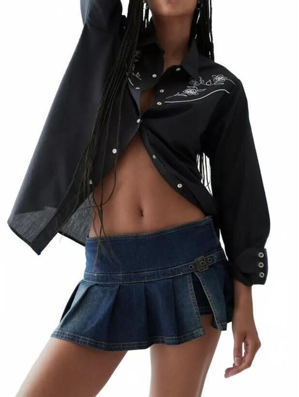 UO BDG Shaina Belted Denim Micro Mini Skort NWT Tinted Denim Large